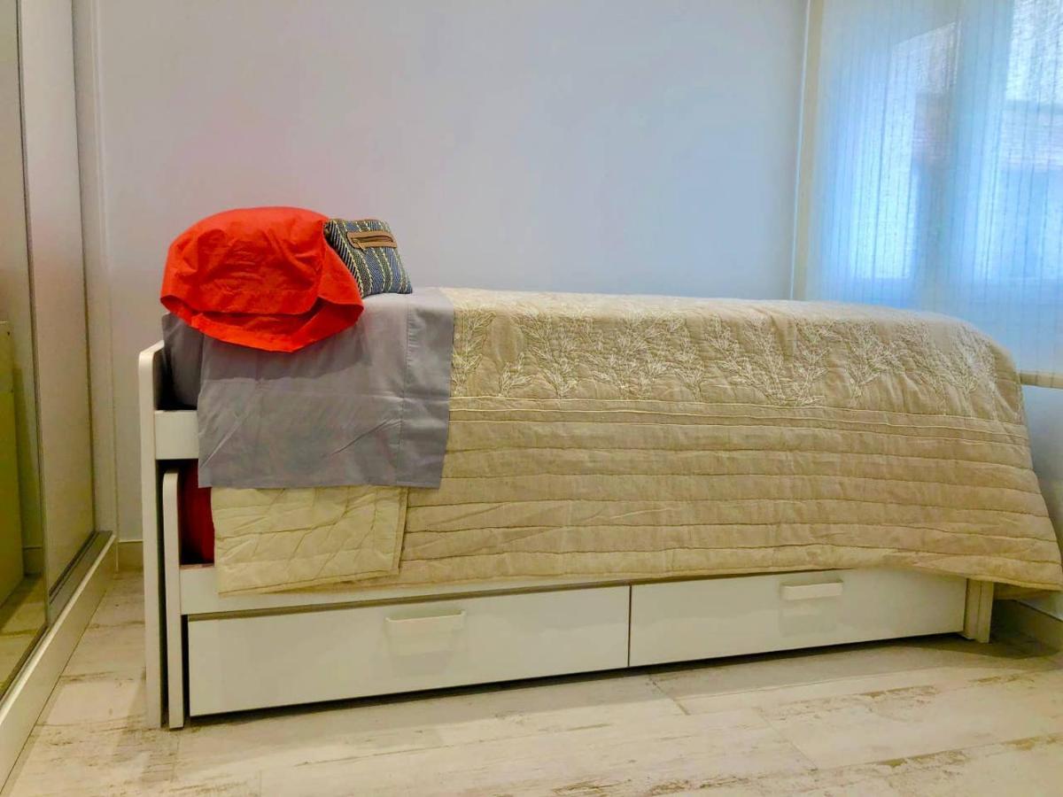 Moderno Apartamento, Calidad Premium, Reformado Integralmente Apartment Garrucha Bagian luar foto