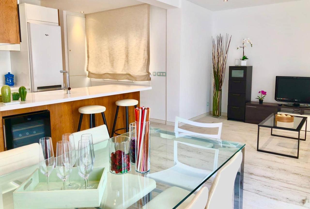Moderno Apartamento, Calidad Premium, Reformado Integralmente Apartment Garrucha Bagian luar foto