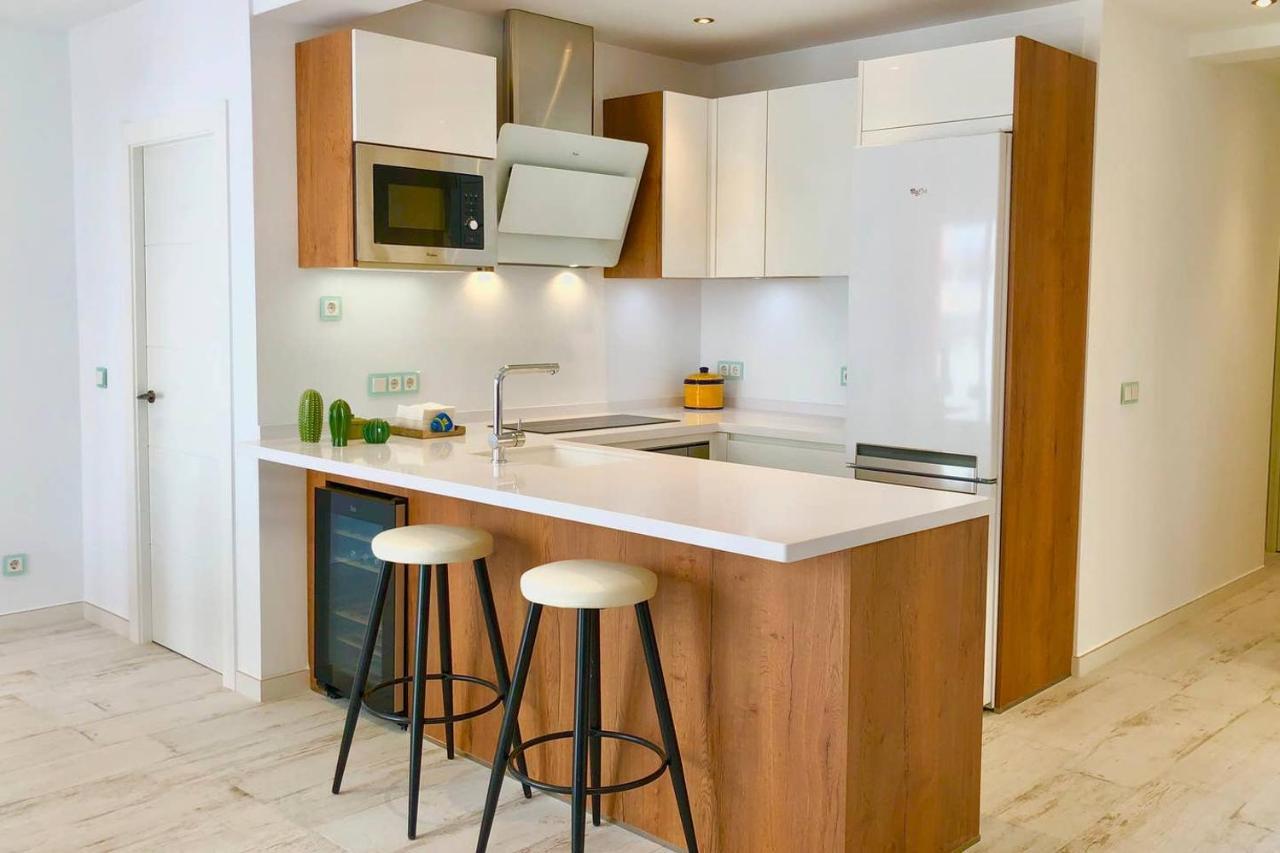 Moderno Apartamento, Calidad Premium, Reformado Integralmente Apartment Garrucha Bagian luar foto